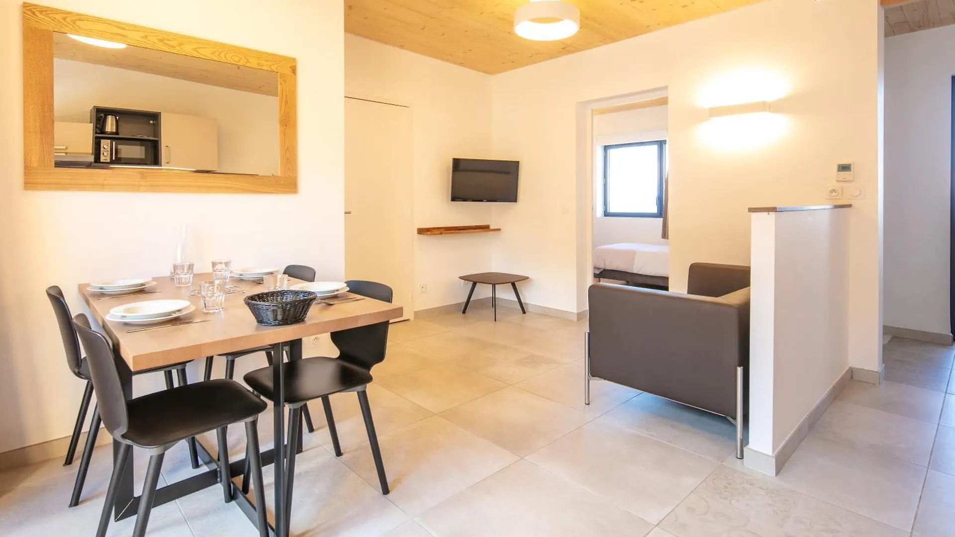 Vvf Les 7 Laux Massif De Belledonne Hotel Prapoutel