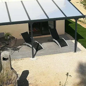 https://le-petit-clauvier.fr-provencehotel.com