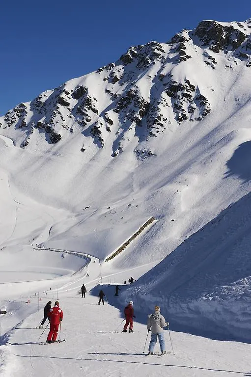 普拉波特尔 Vvf Les 7 Laux Massif De Belledonne酒店 3*,  法国